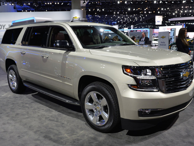 Chevrolet Suburban фото