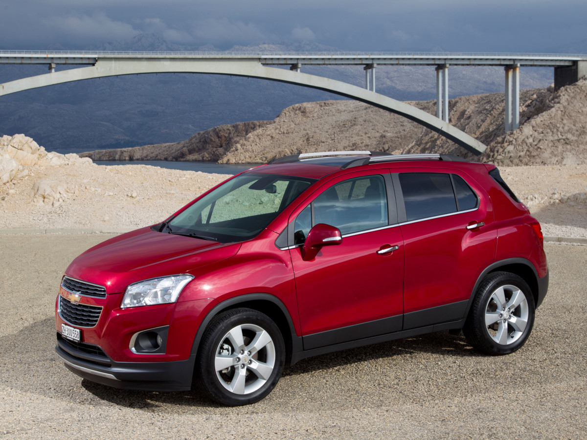 Chevrolet Tracker фото 104105