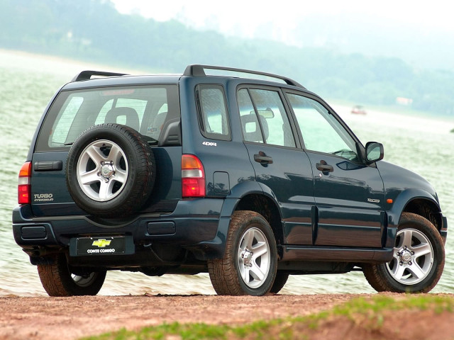 Chevrolet Tracker фото