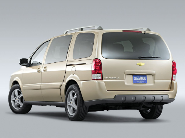 Chevrolet Uplander фото