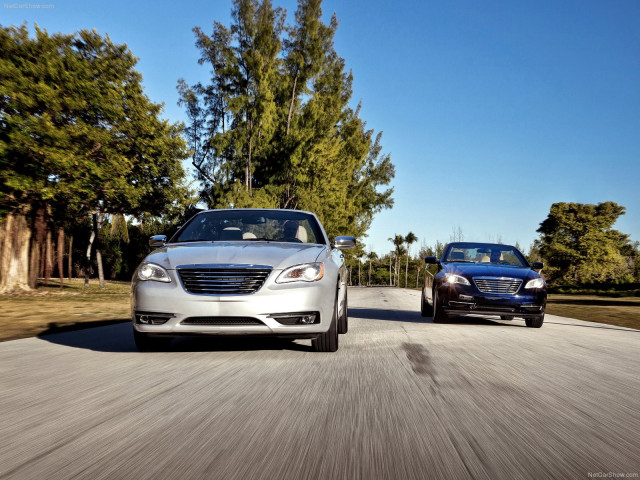 Chrysler 200 Convertible фото