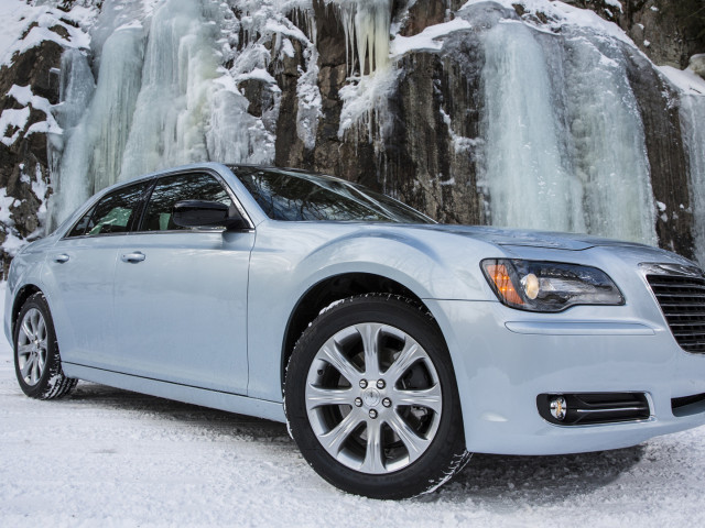 Chrysler 300 Glacier фото