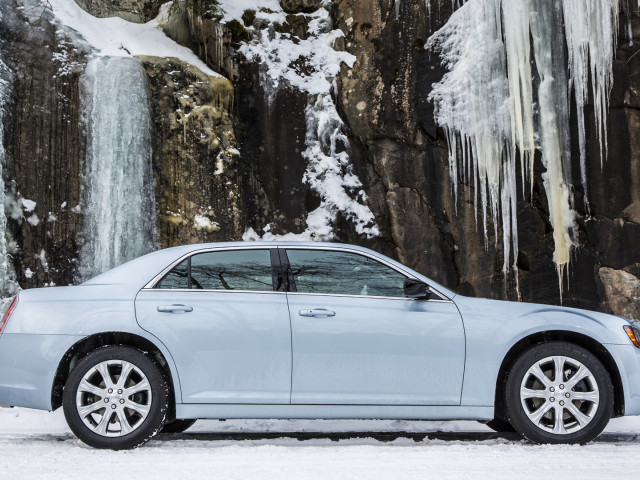 Chrysler 300 Glacier фото