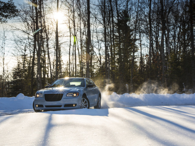 Chrysler 300 Glacier фото