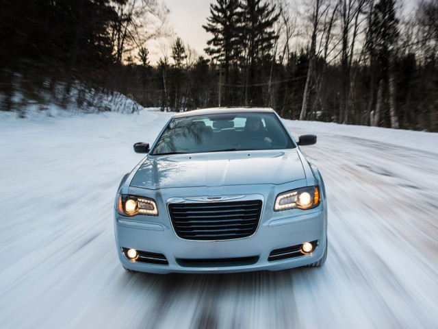 Chrysler 300 Glacier фото