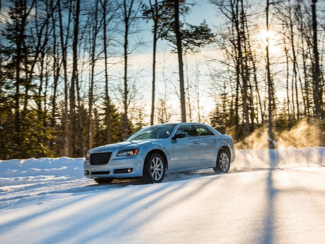 Chrysler 300 фото