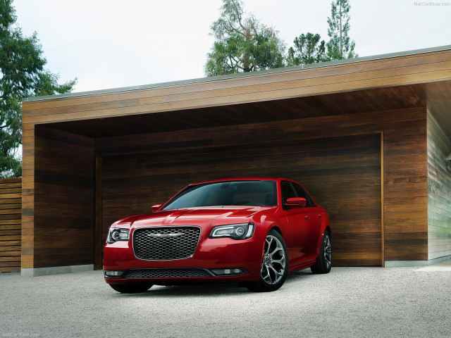 Chrysler 300 фото