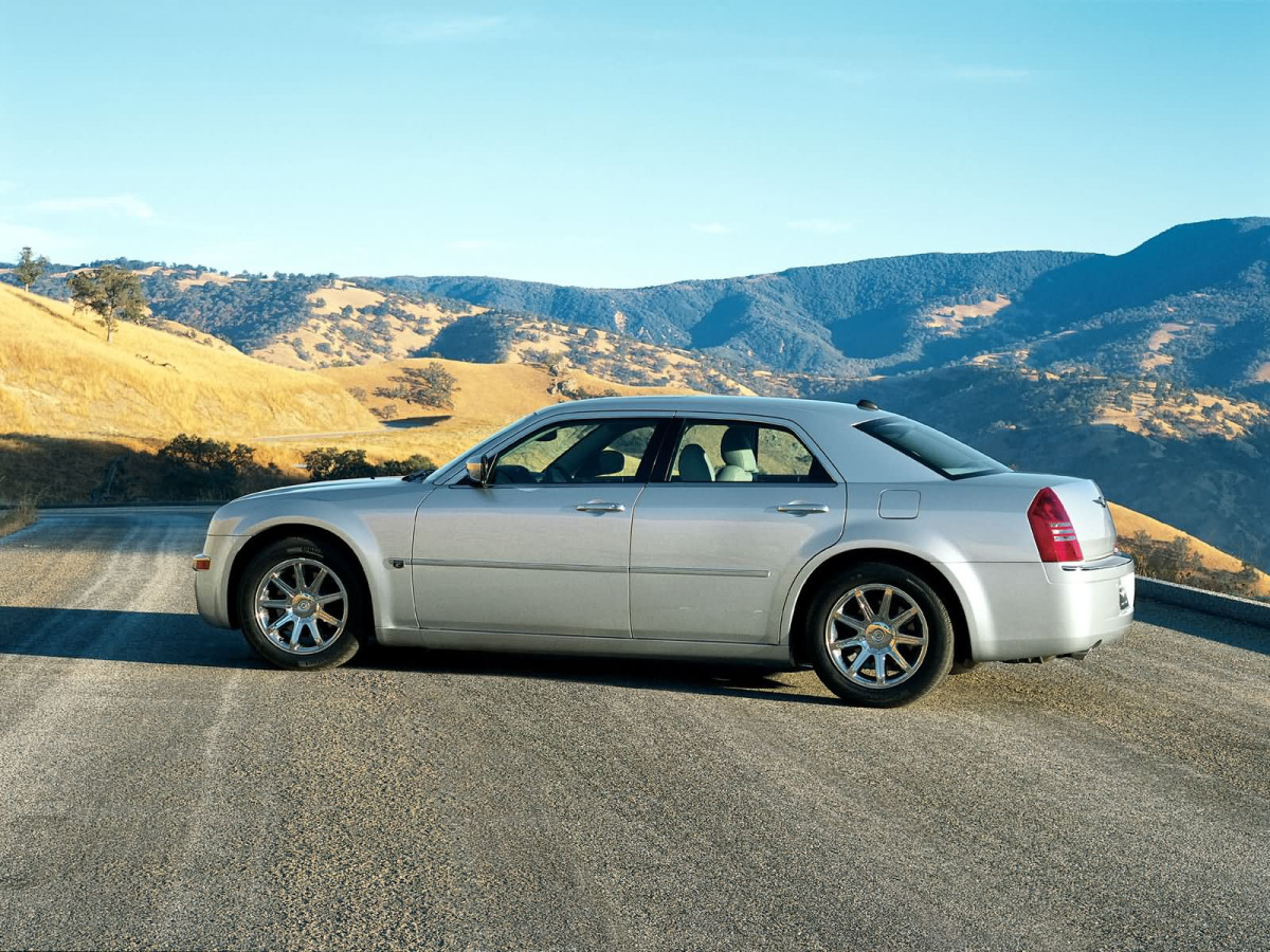 Chrysler 300 фото 6380