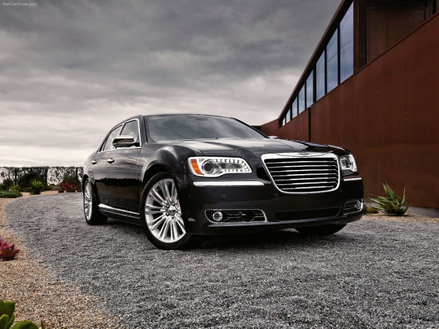 Chrysler 300 фото