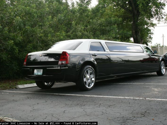 Chrysler 300C Limousine фото