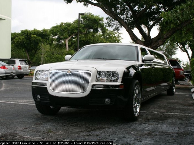 Chrysler 300C Limousine фото