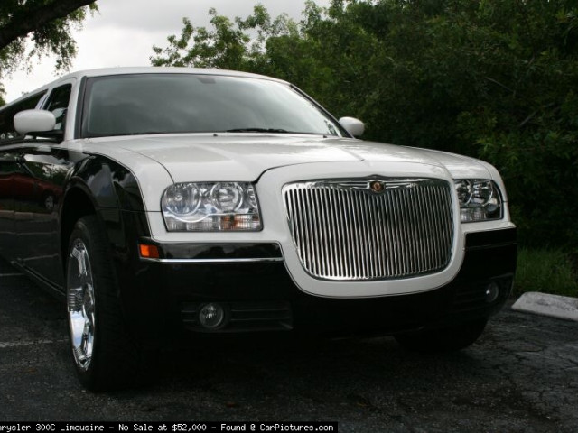 Chrysler 300C Limousine фото