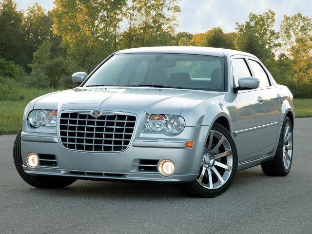 Chrysler 300C SRT-8 фото