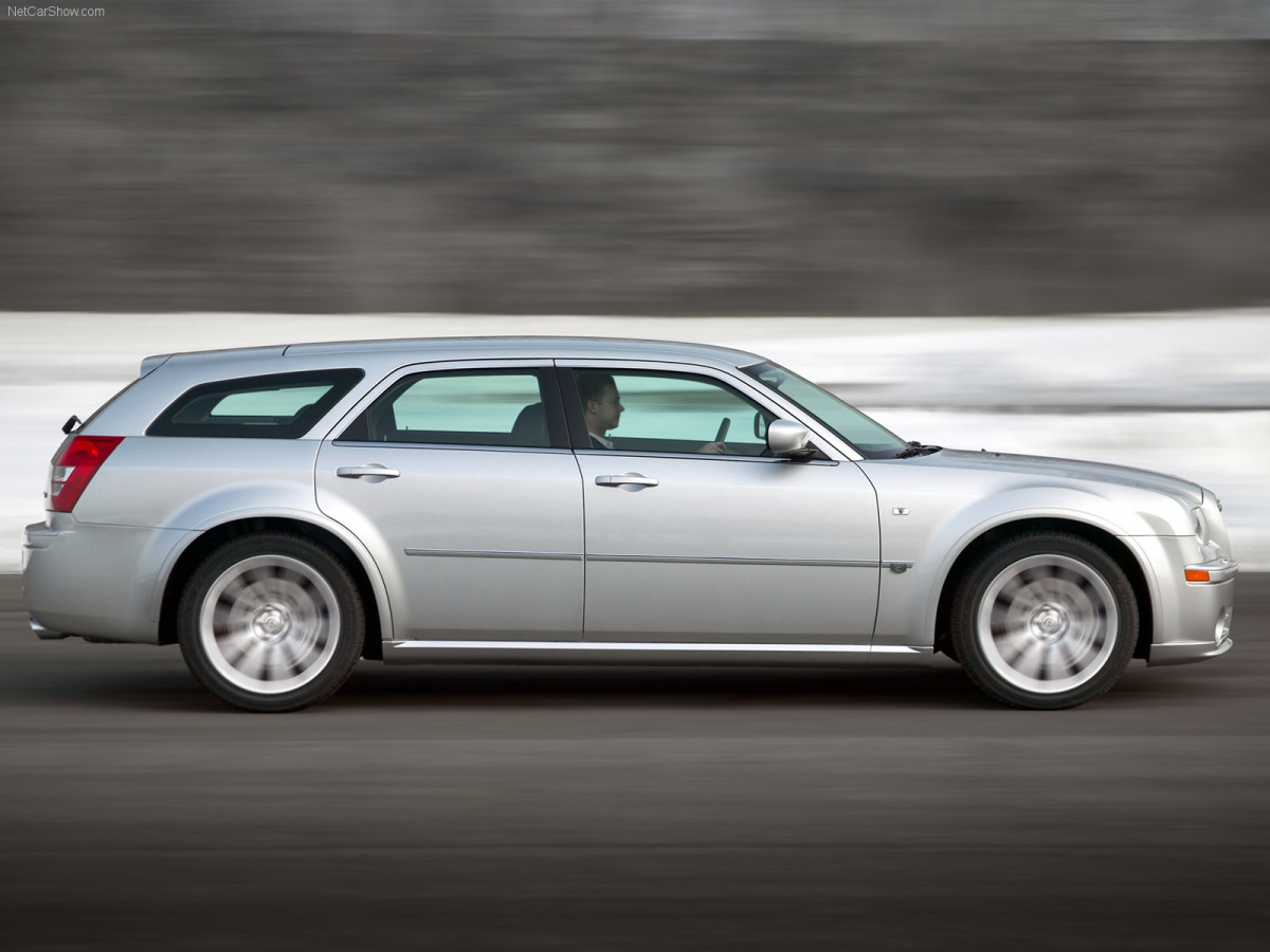 Chrysler 300C SRT-8 фото 32254