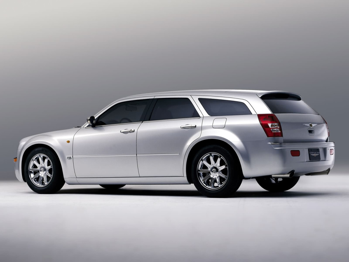 Chrysler 300C Touring фото 6392