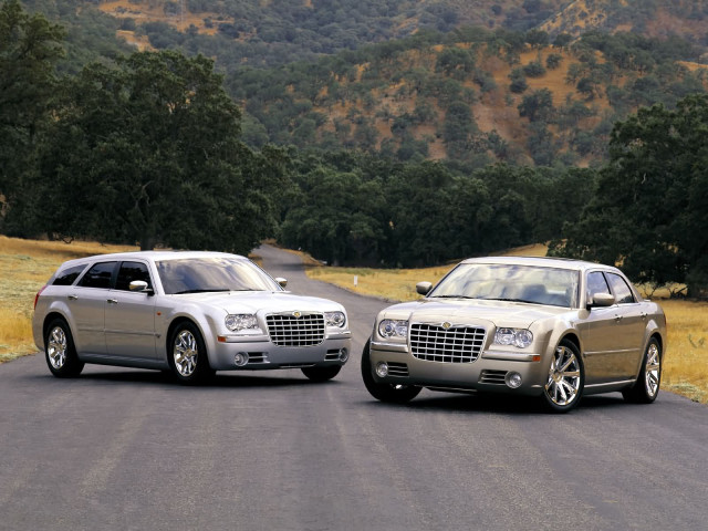 Chrysler 300C Touring фото