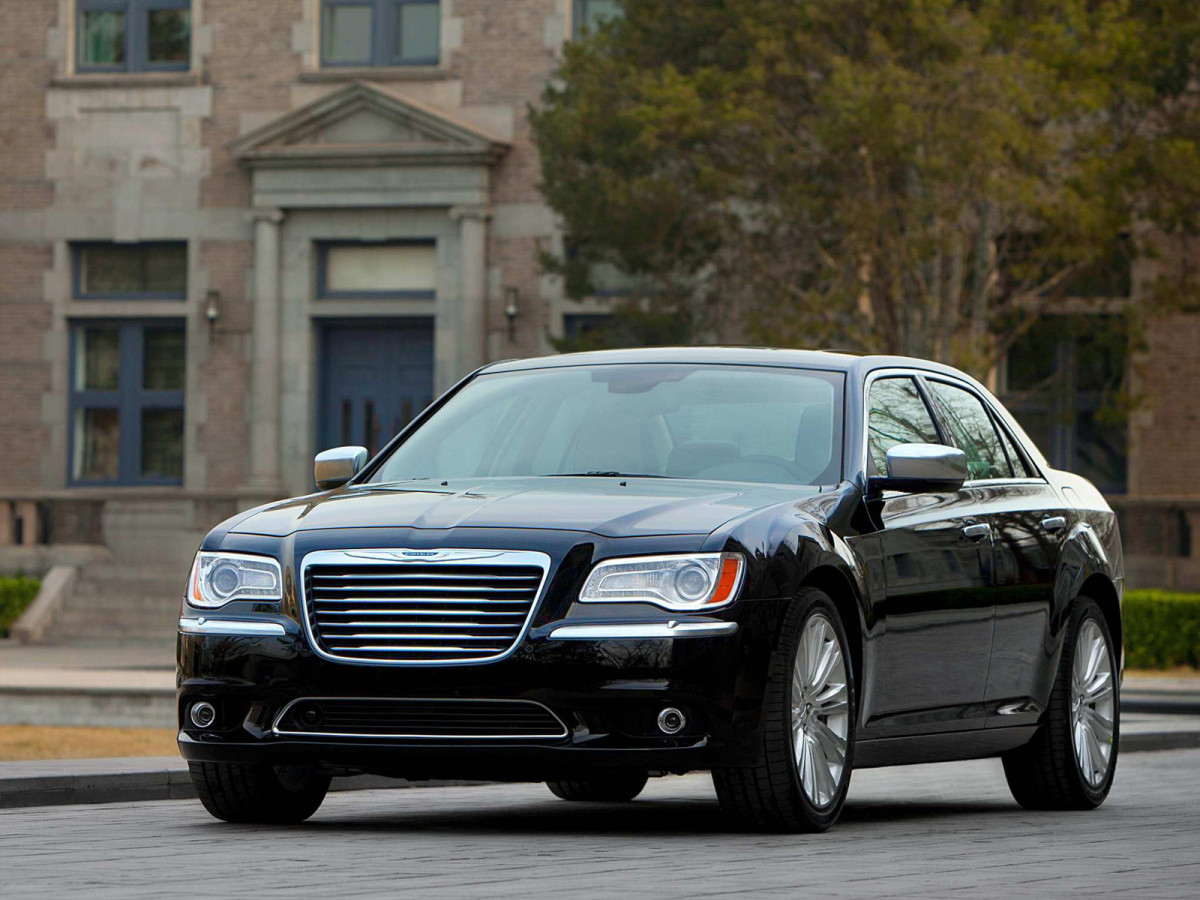 Chrysler 300C фото 100428