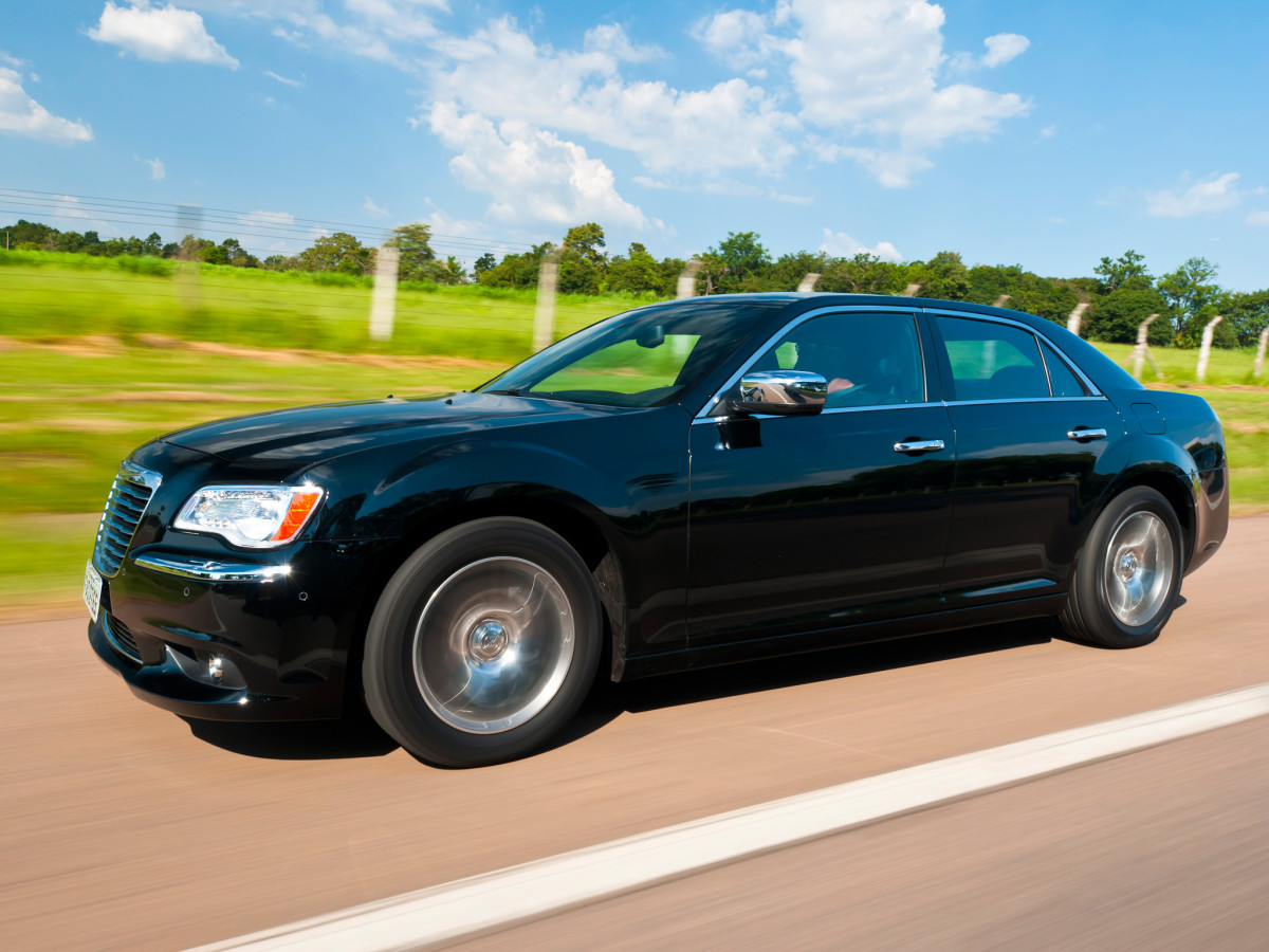 Chrysler 300C фото 100432