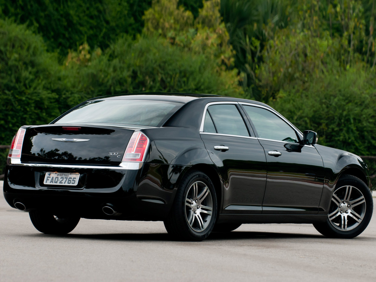 Chrysler 300C фото 100433