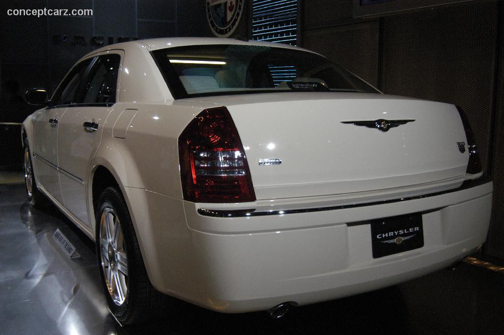 Chrysler 300C фото 20925