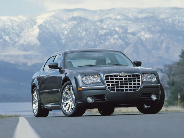 Chrysler 300C фото