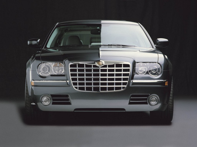 Chrysler 300C фото