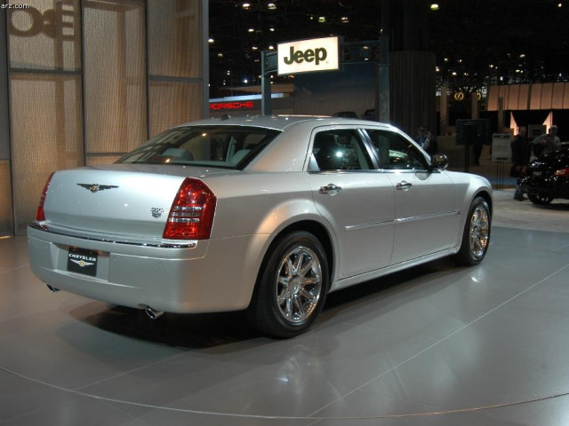 Chrysler 300M фото