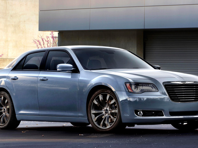 Chrysler 300S фото