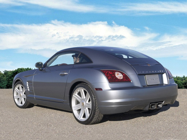 Chrysler Crossfire фото