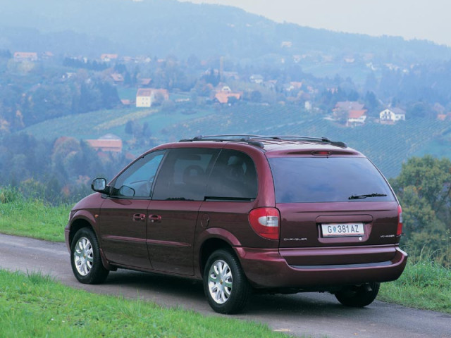 Chrysler Voyager фото