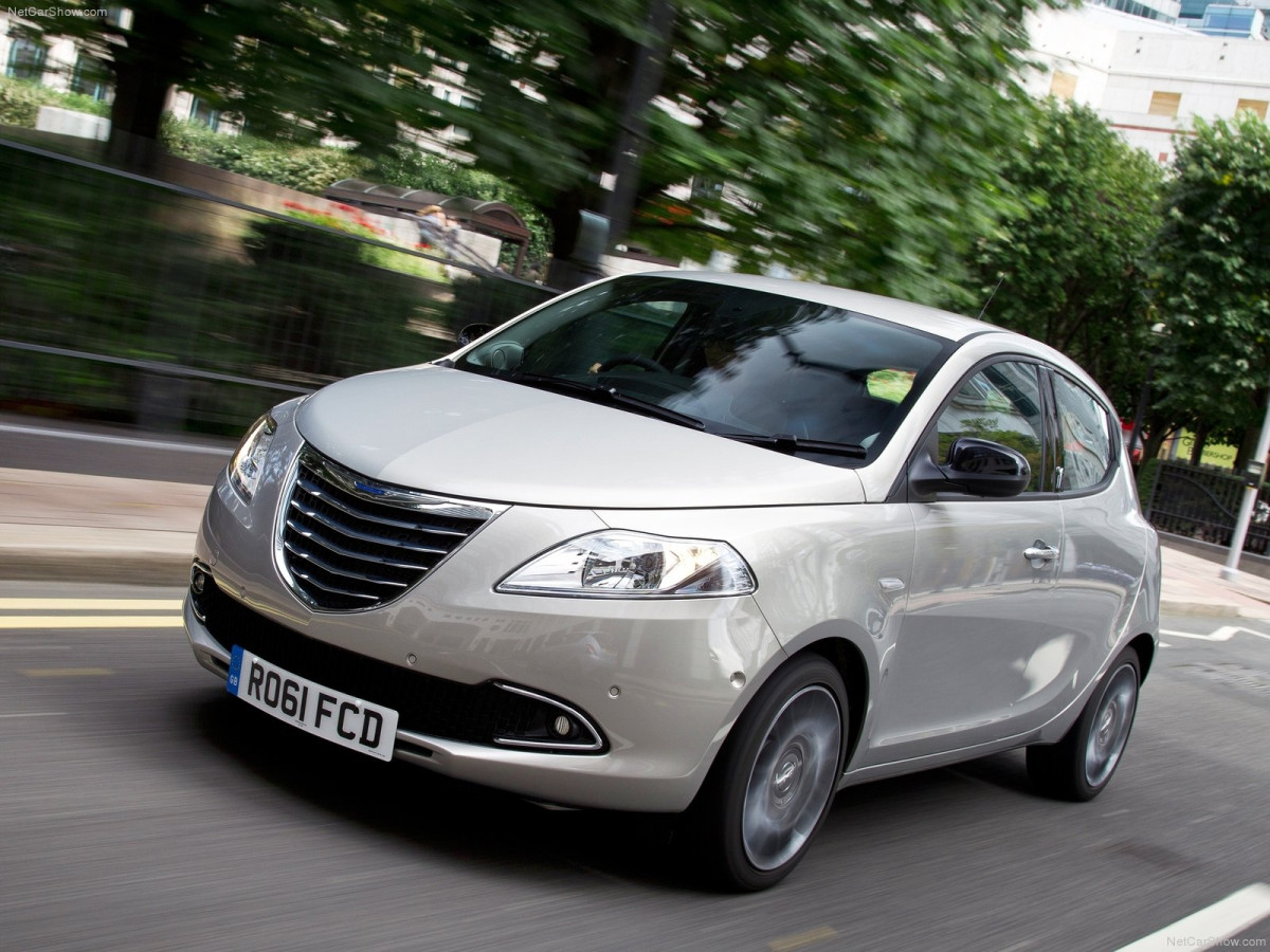 Chrysler Ypsilon фото 88101