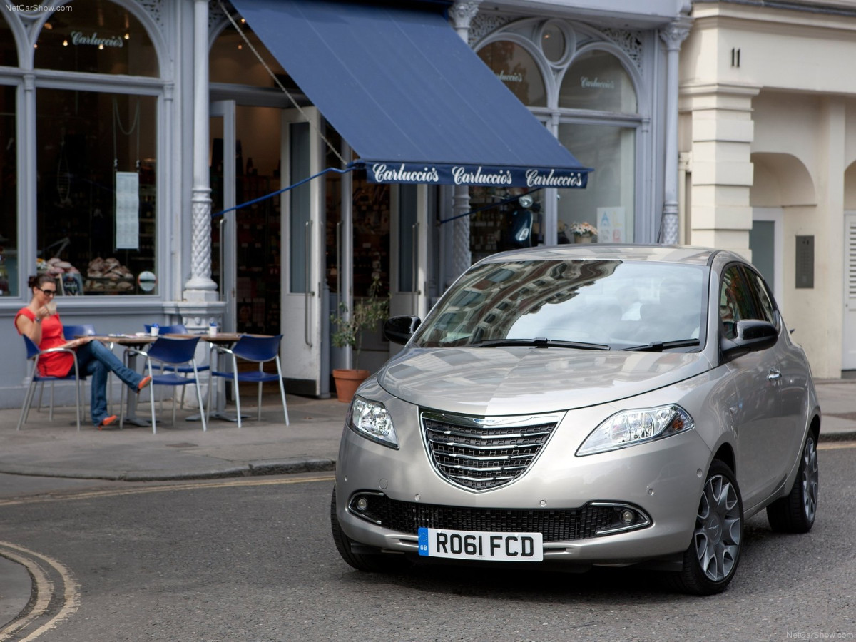 Chrysler Ypsilon фото 88102