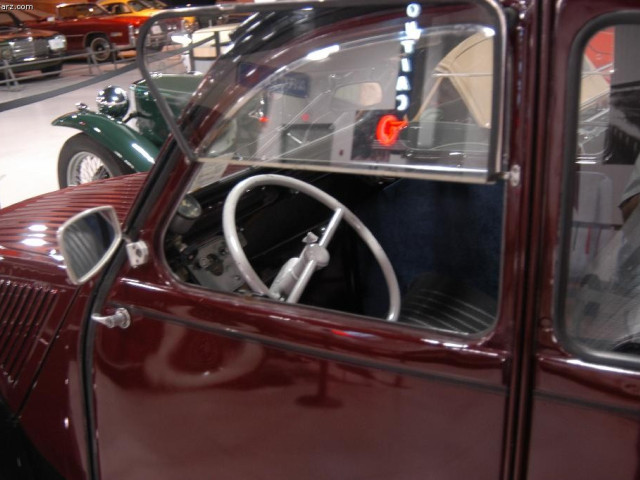 Citroen 2CV фото