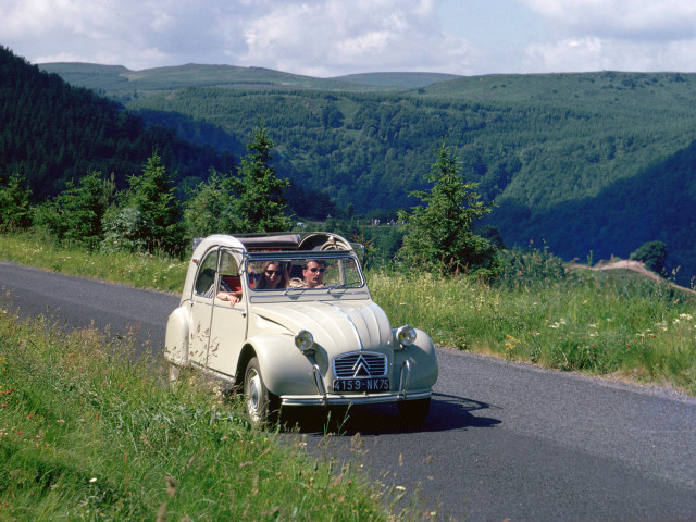 Citroen 2CV фото