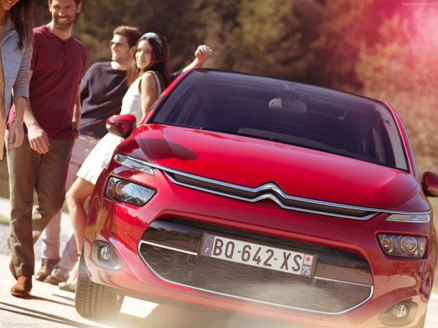 Citroen C4 Picasso фото