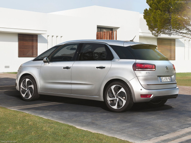 Citroen C4 Picasso фото