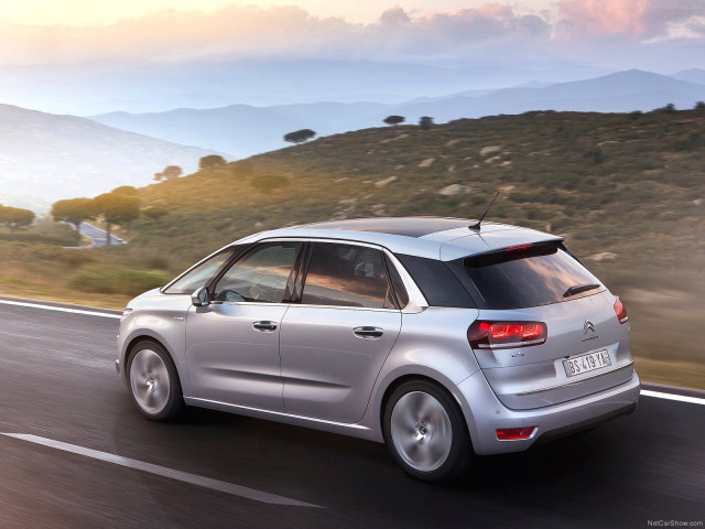 Citroen C4 Picasso фото