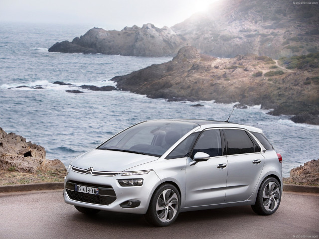 Citroen C4 Picasso фото