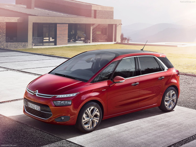 Citroen C4 Picasso фото