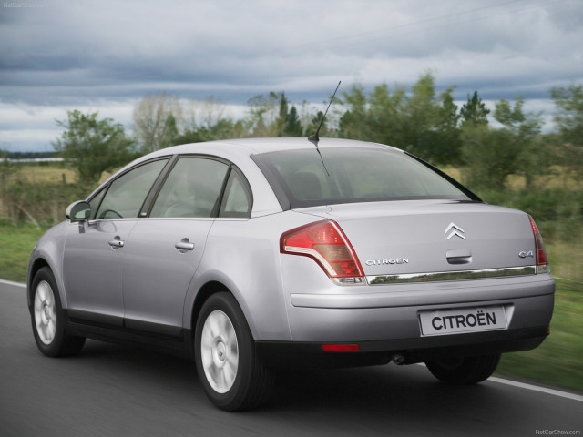 Citroen C4 Sedan фото