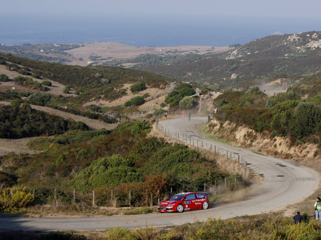 Citroen C4 WRC фото