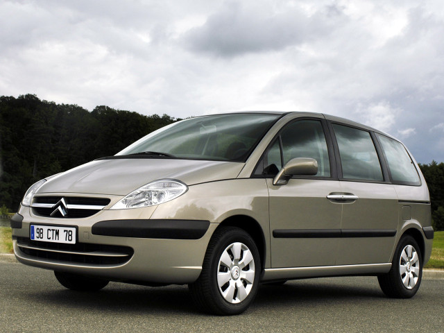 Citroen C8 фото