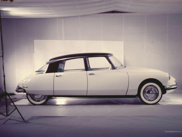 Citroen DS фото