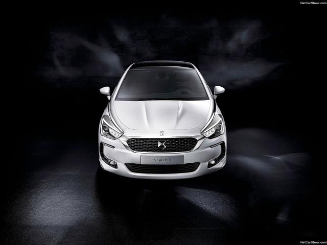 Citroen DS5 фото