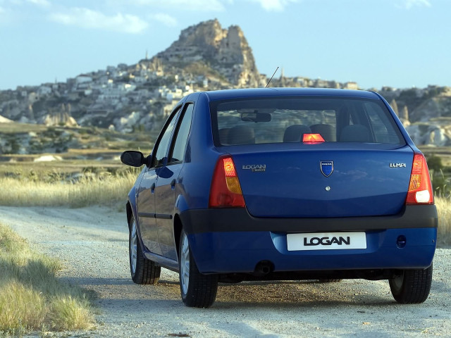 Dacia Logan 1.4 MPI фото