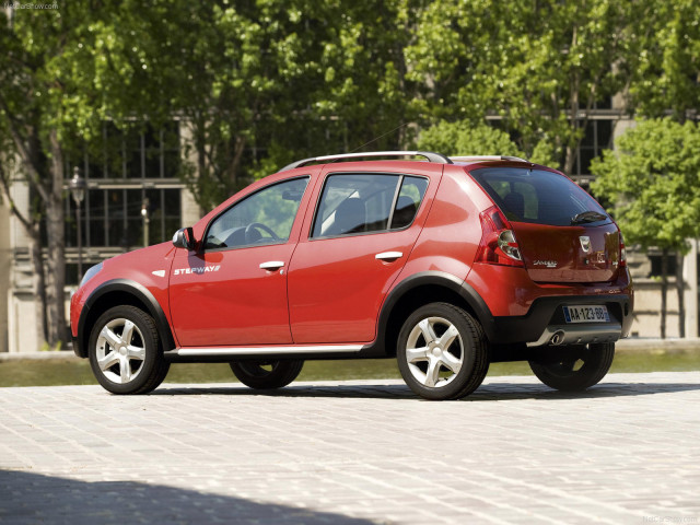 Dacia Sandero Stepway фото