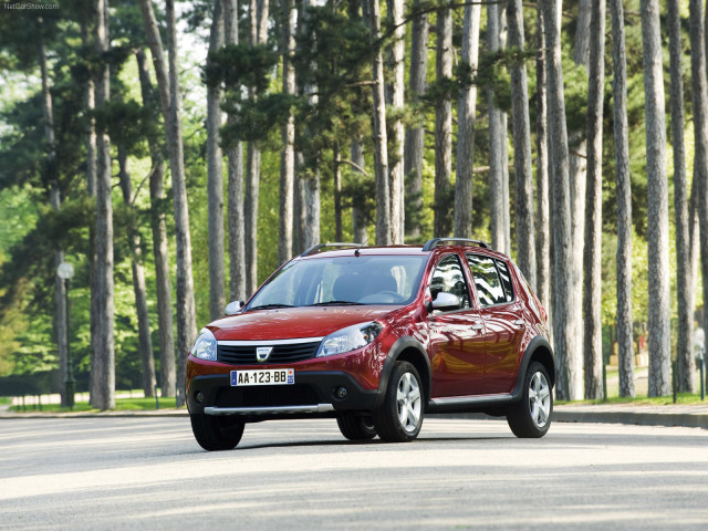 Dacia Sandero Stepway фото