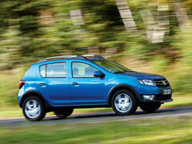 Dacia Sandero Stepway фото