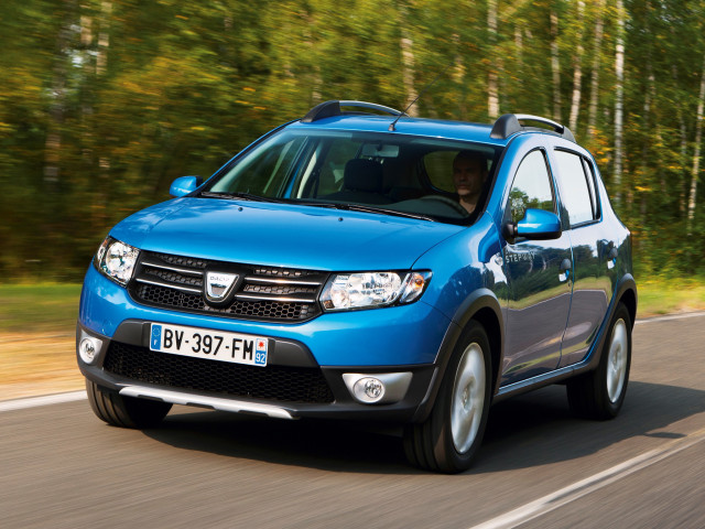 Dacia Sandero Stepway фото