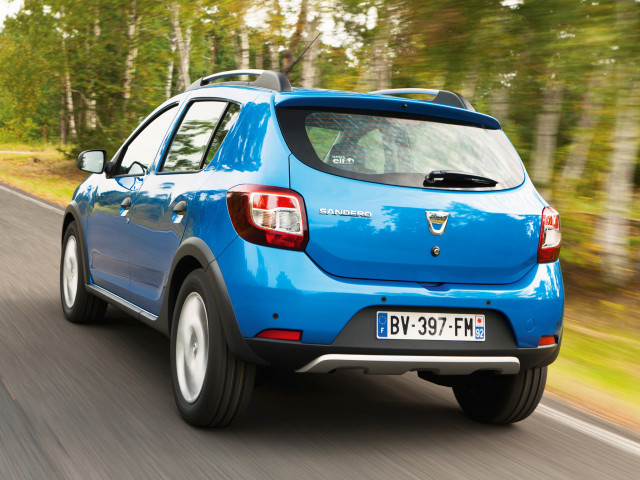 Dacia Sandero Stepway фото
